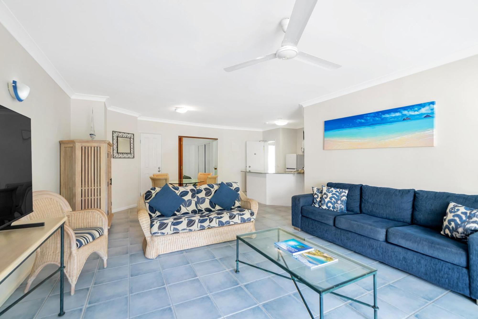 Alassio Beachfront Apartments Palm Cove Habitación foto